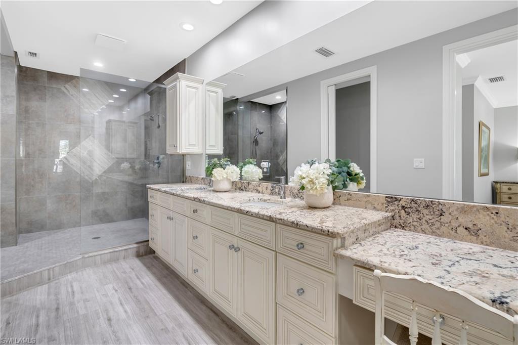 PINEHURST ESTATES - Residential