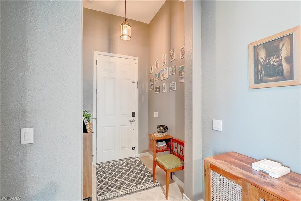 PORTICO - Residential