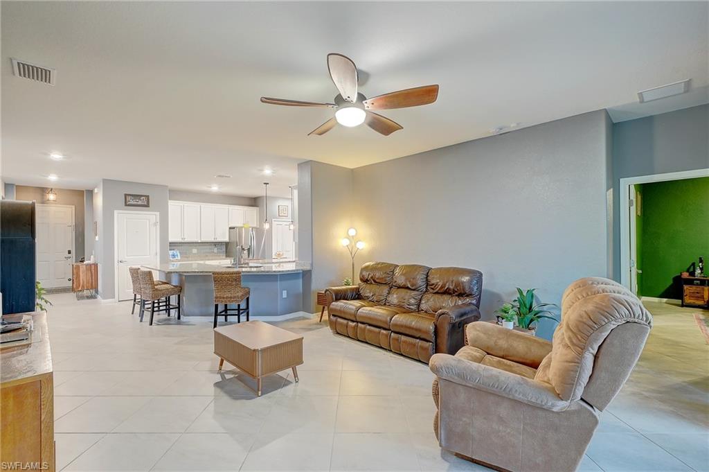 PORTICO - Residential