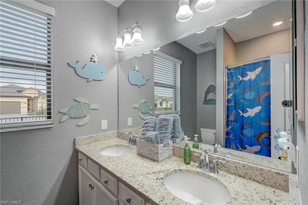 PORTICO - Residential