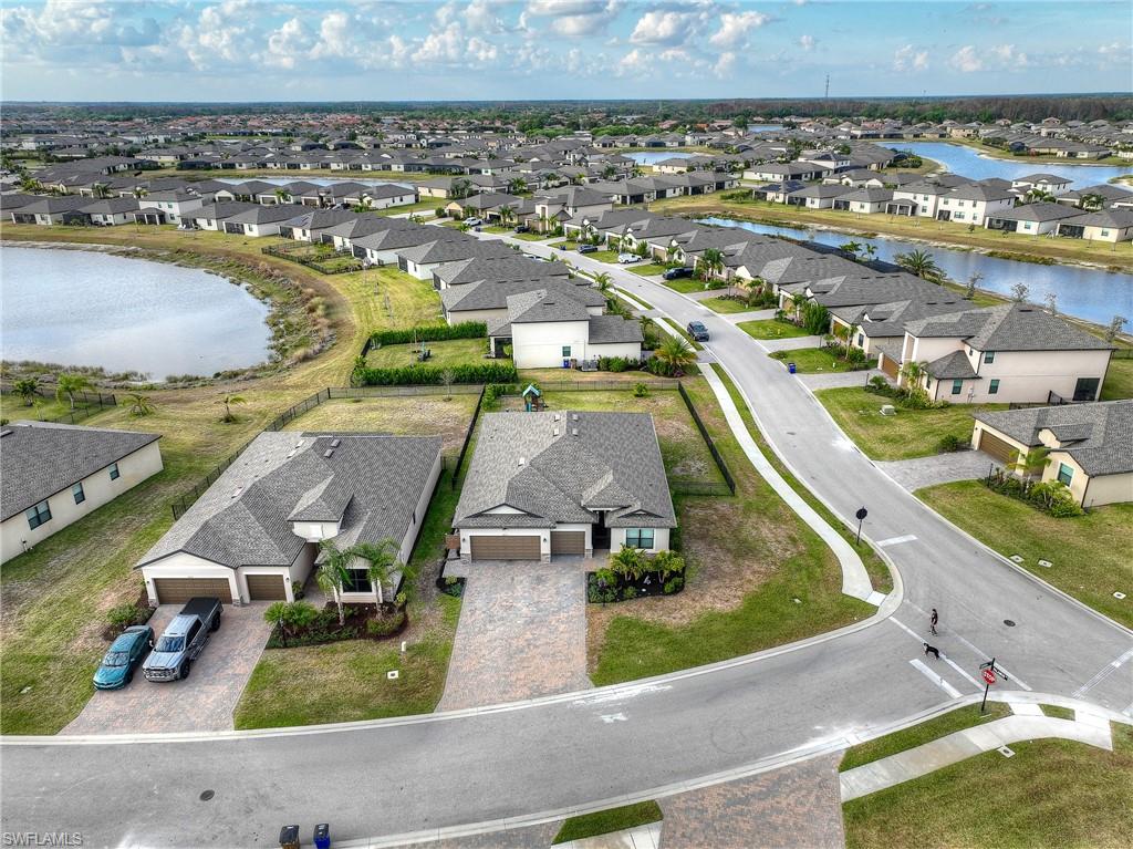 PORTICO - Residential