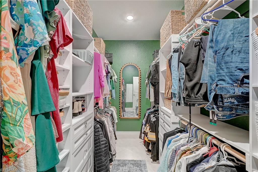 PORTICO - Residential