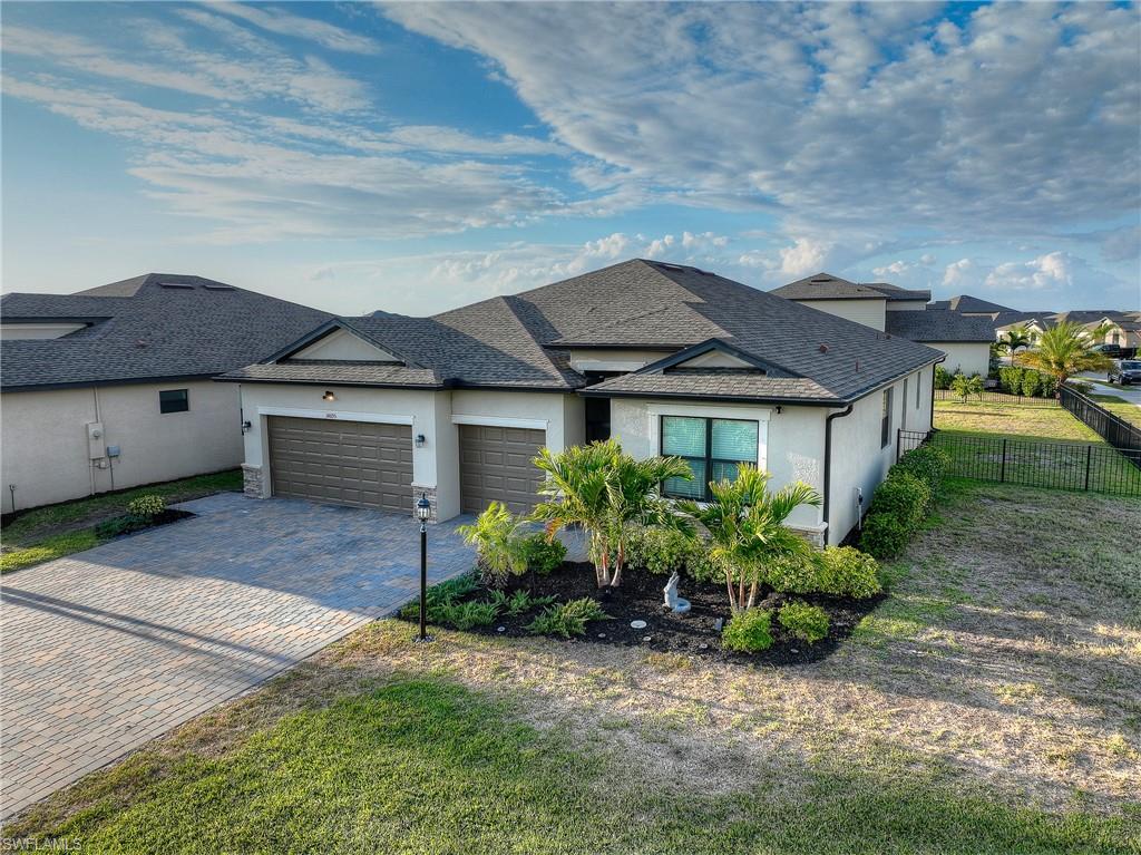 PORTICO - Residential