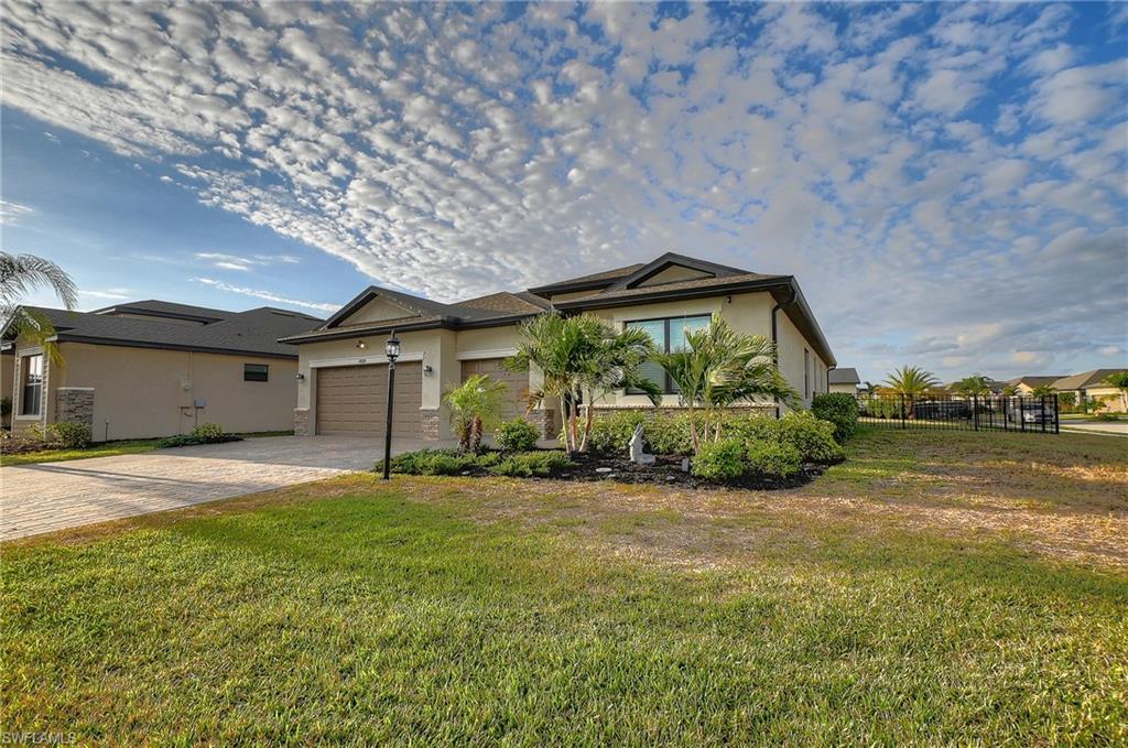 PORTICO - Residential