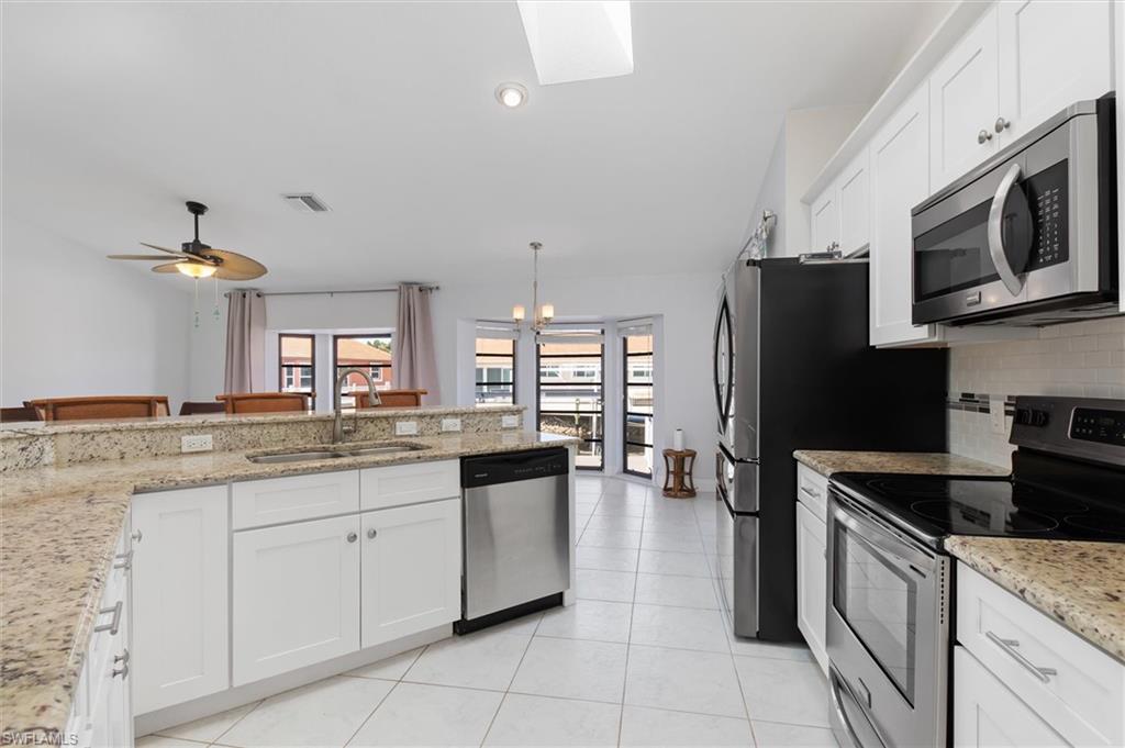 RIVIERA LAGOONS - Residential