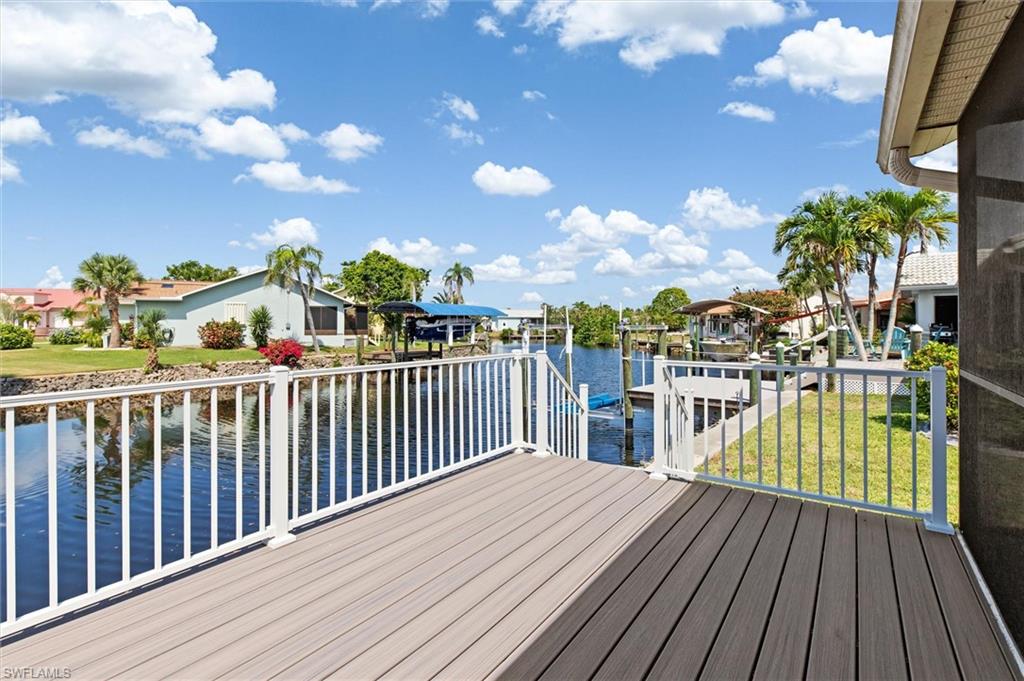 RIVIERA LAGOONS - Residential