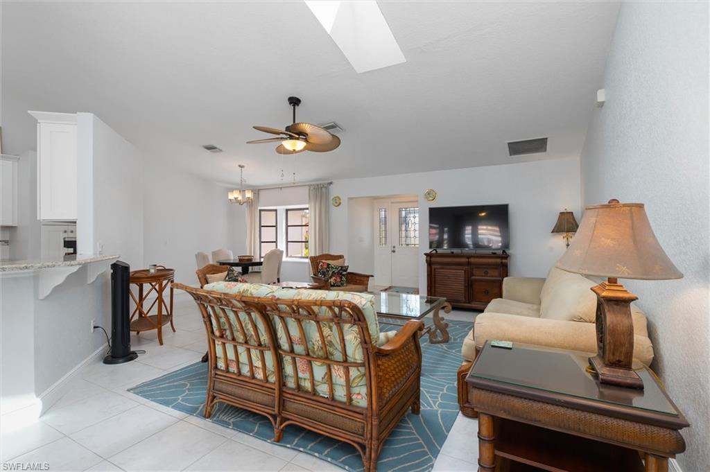 RIVIERA LAGOONS - Residential