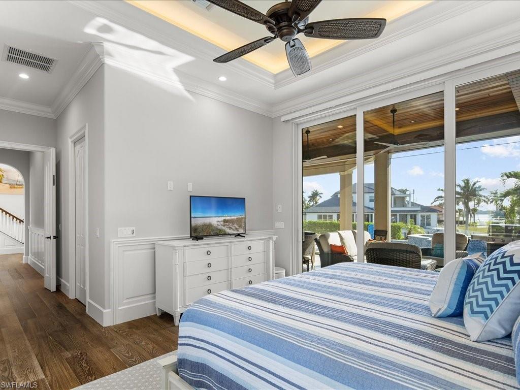 ESTATES - Residential