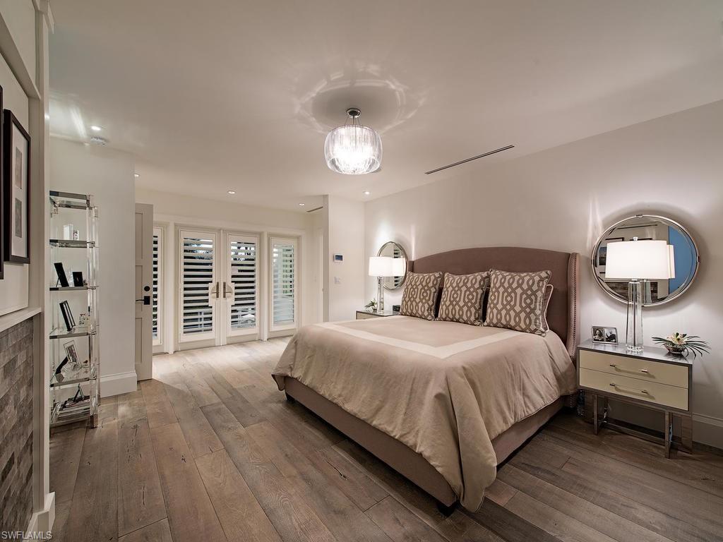 OLDE NAPLES - Residential