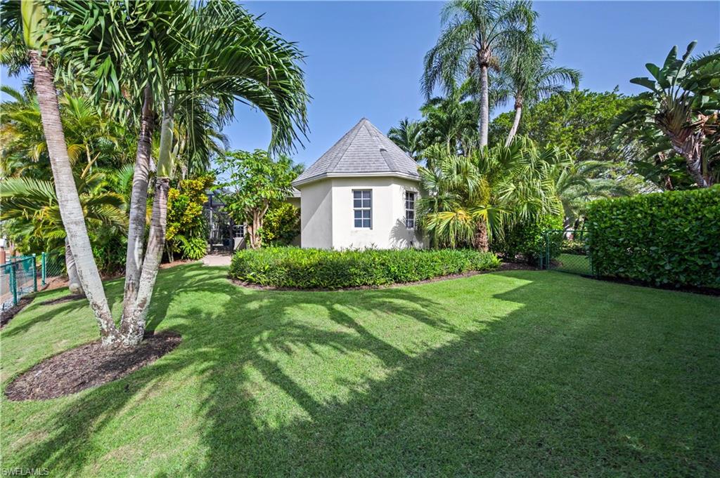 ROYAL HARBOR - Residential