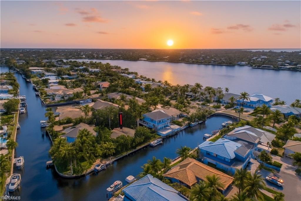 ROYAL HARBOR - Residential