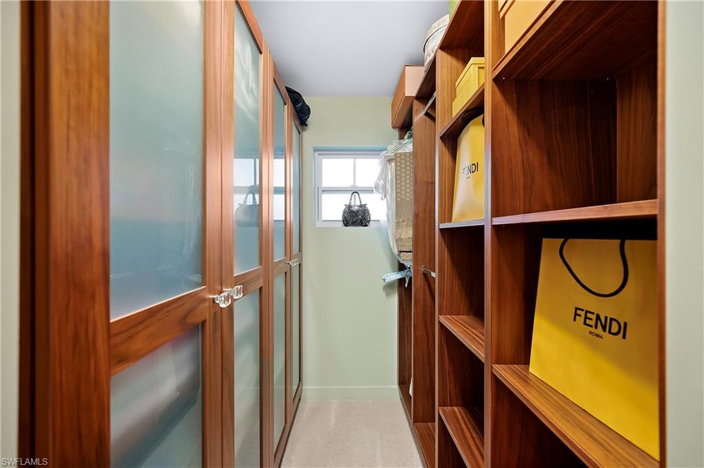 ROYAL HARBOR - Residential