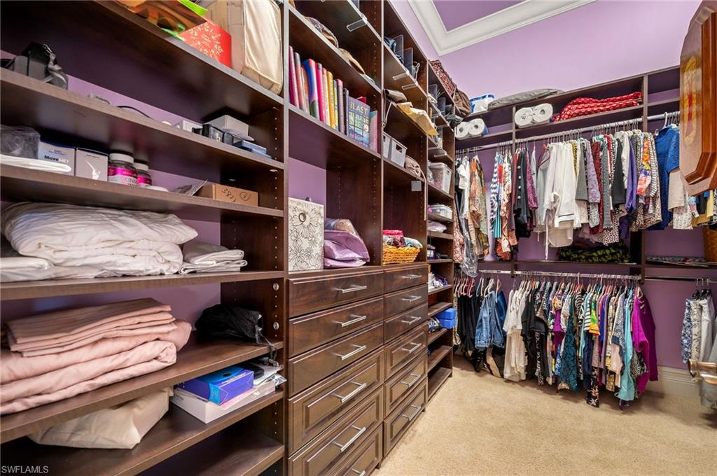 ISLA DEL SOL - Residential