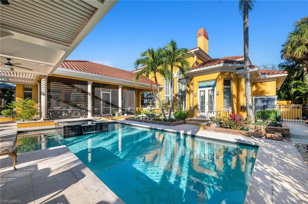 ISLA DEL SOL - Residential