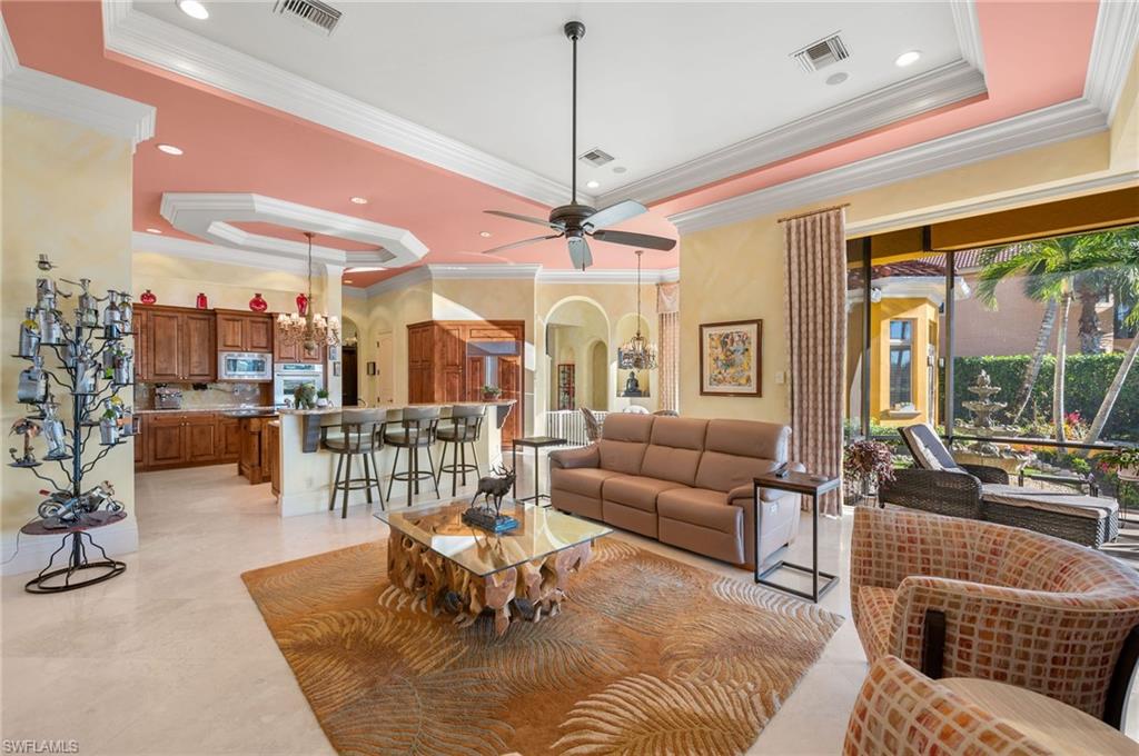 ISLA DEL SOL - Residential