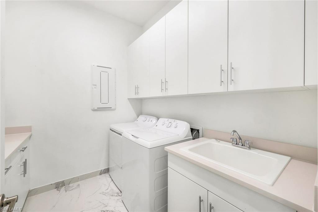 VALENCIA TRAILS - Residential