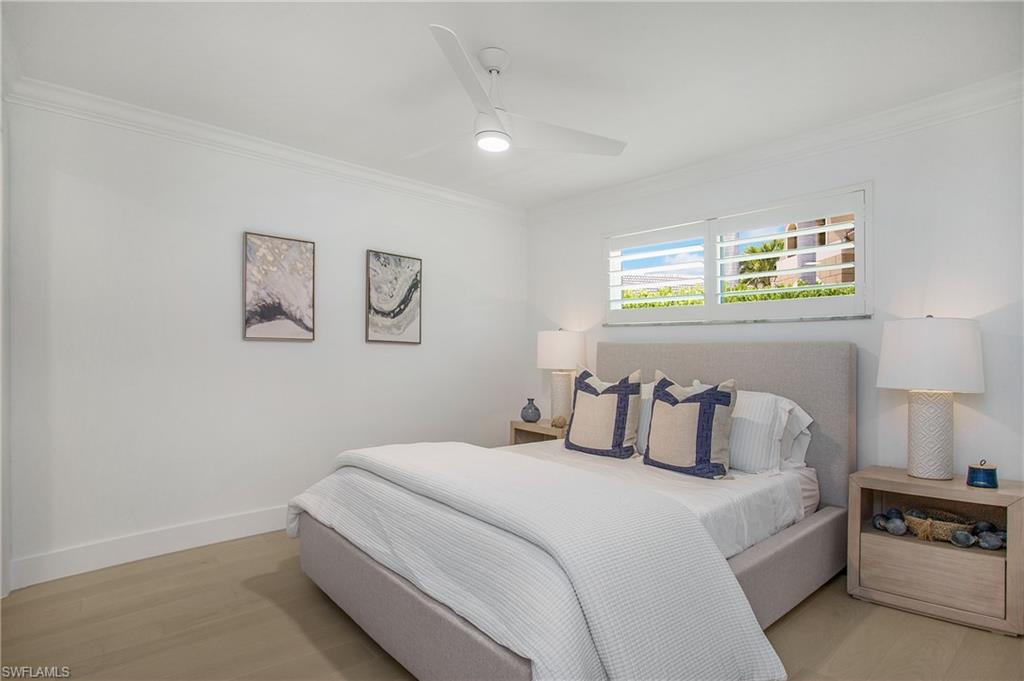 PARK SHORE - Residential