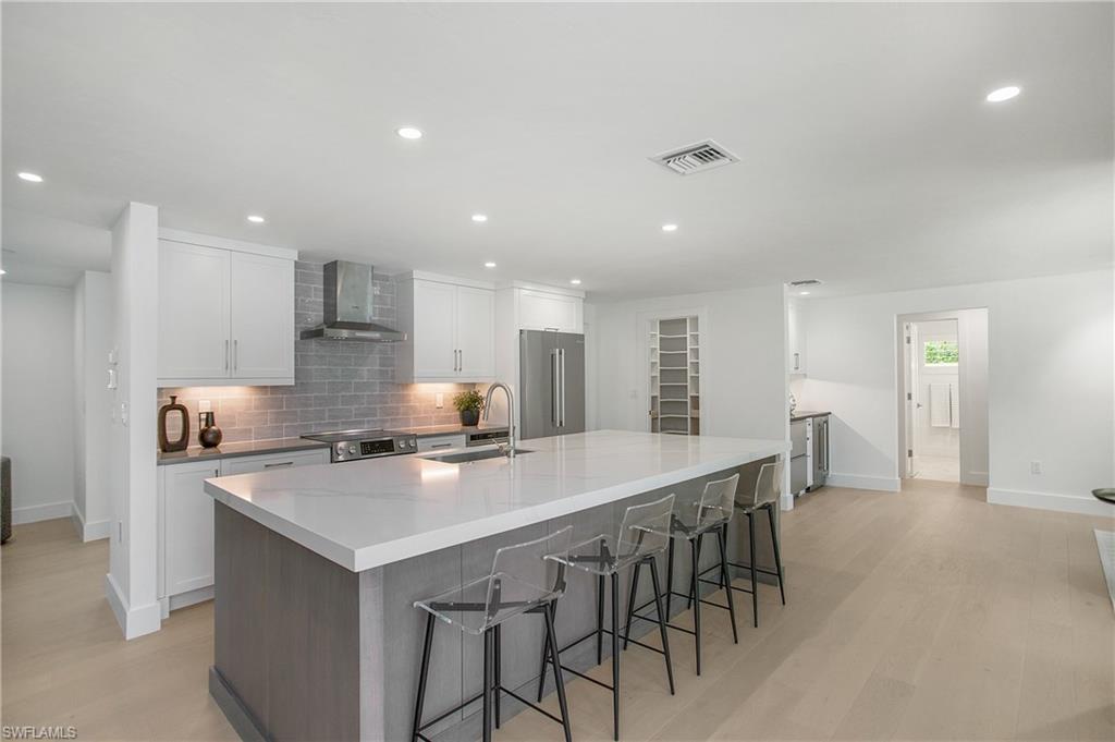 PARK SHORE - Residential