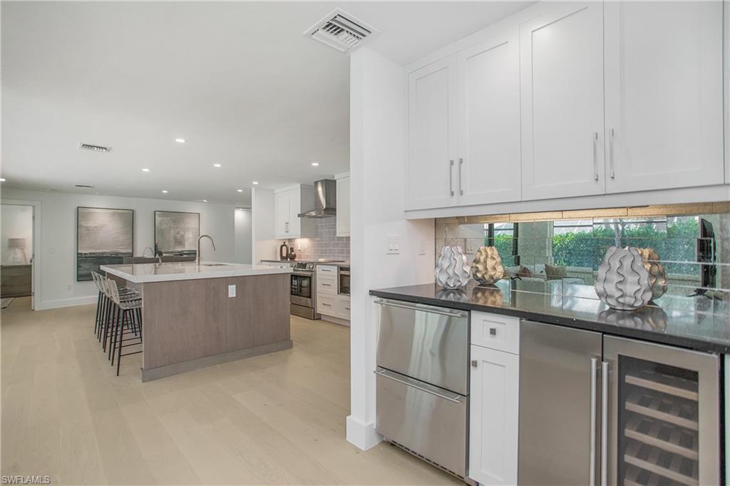 PARK SHORE - Residential