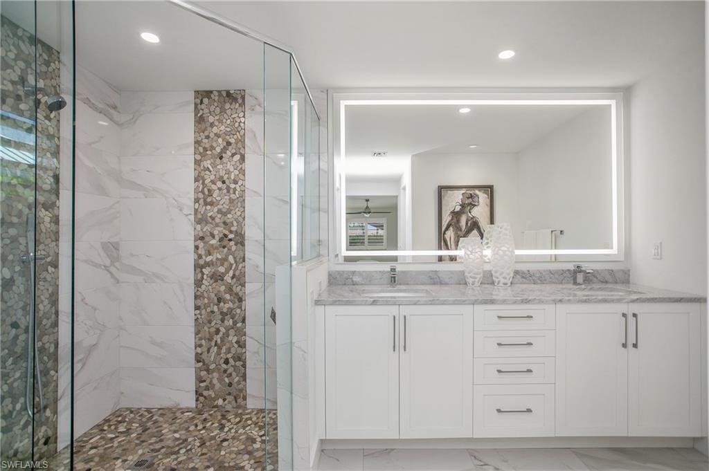 PARK SHORE - Residential