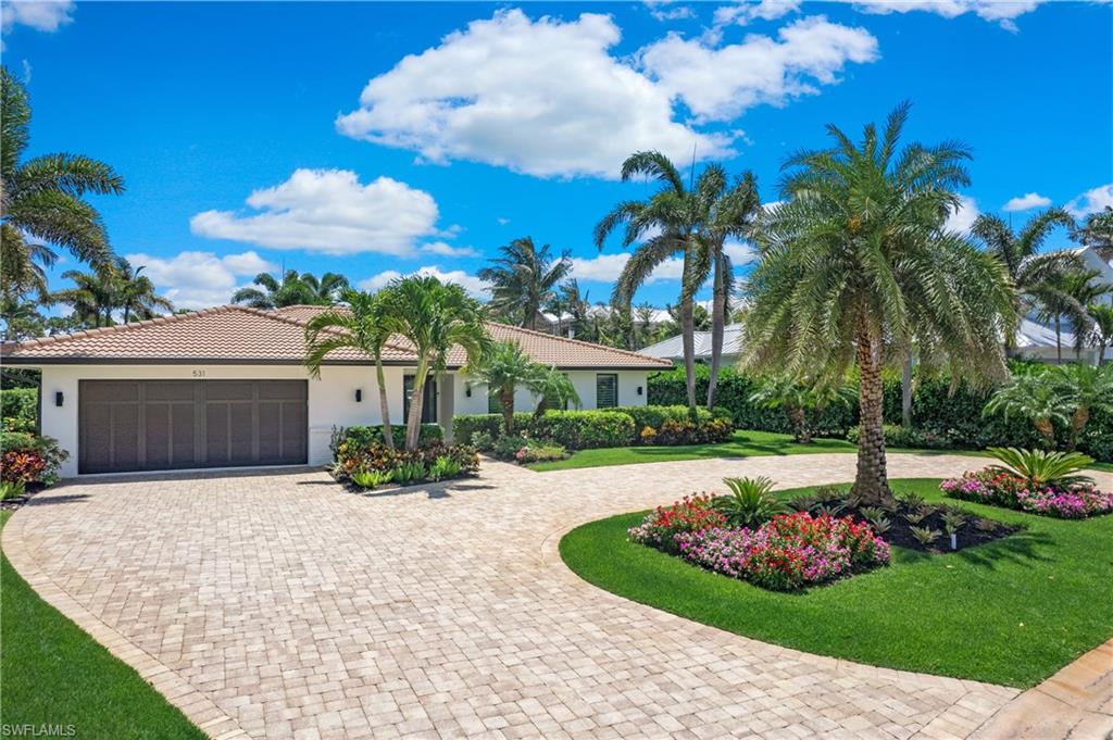 PARK SHORE - Residential