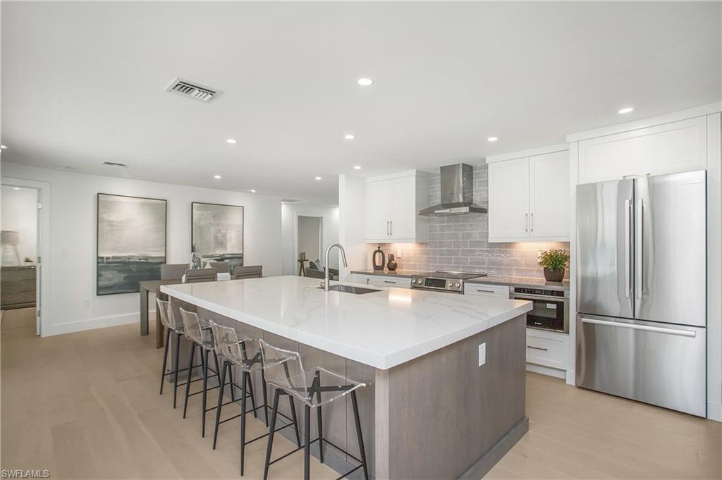 PARK SHORE - Residential