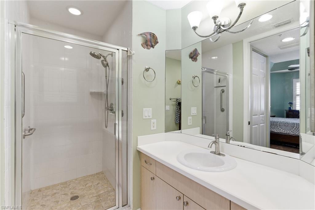 VAN LOON COMMONS - Residential