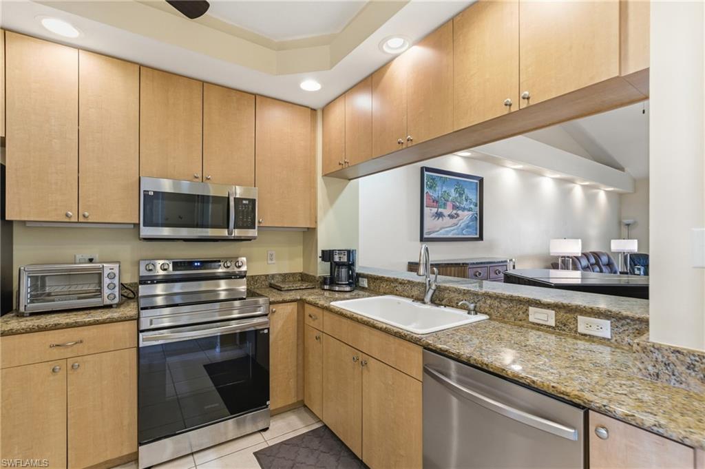 VAN LOON COMMONS - Residential