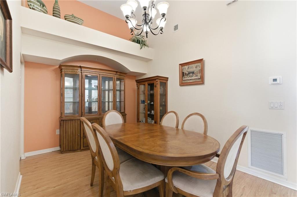 VAN LOON COMMONS - Residential