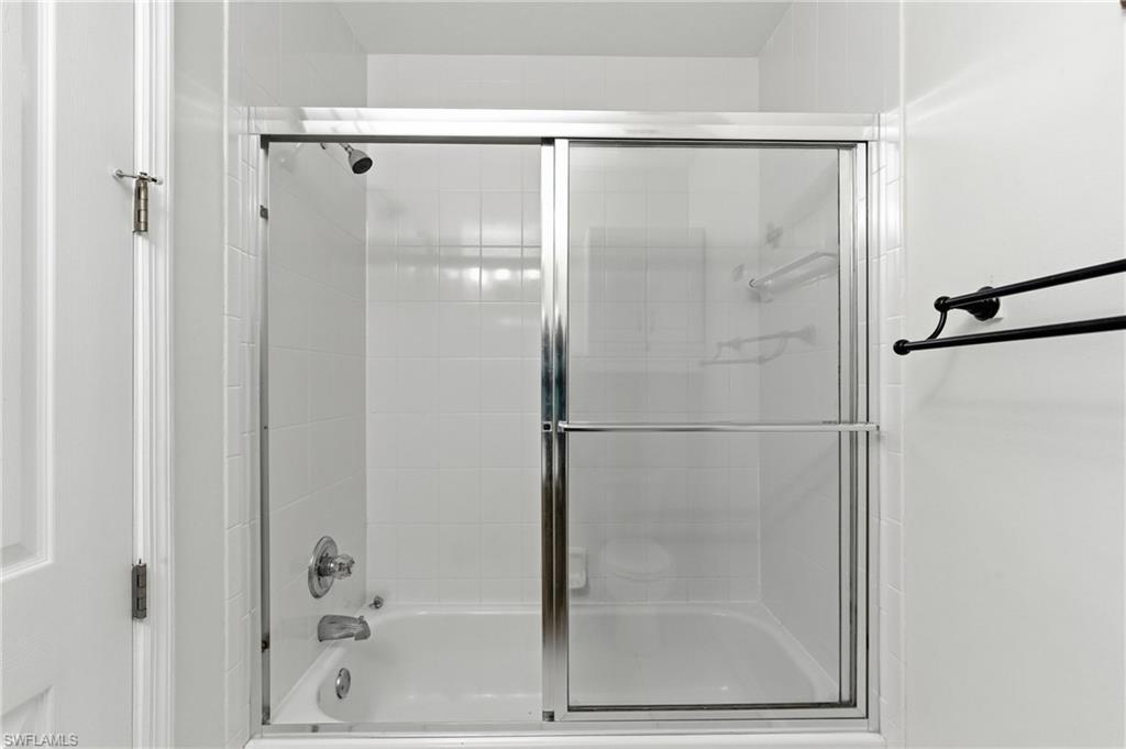 VAN LOON COMMONS - Residential