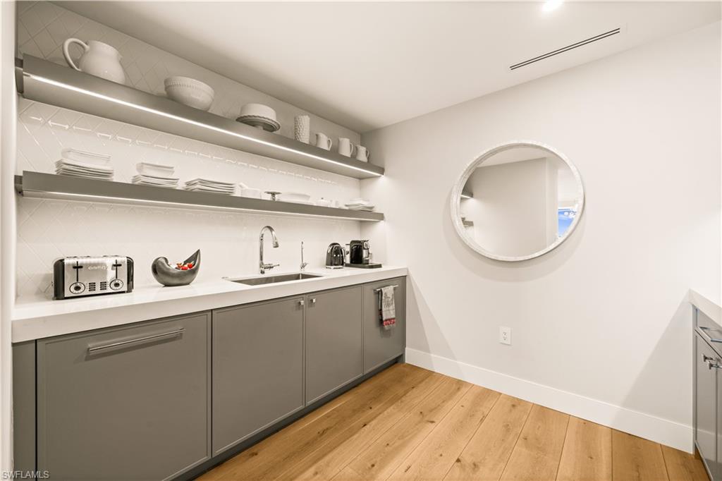 KALEA BAY TOWER 200 - Residential