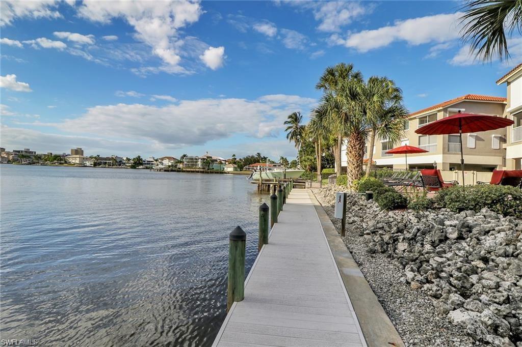 CHATEAU VANDERBILT - Residential Lease