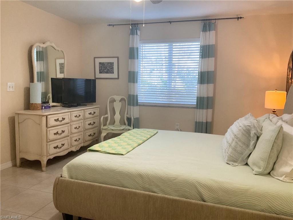 NAPLES SANDPIPER BAY CLUB - Residential Lease