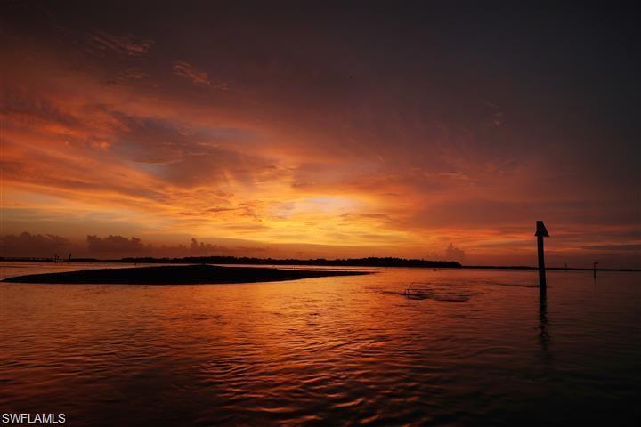 LONGLAKE - Residential Lease