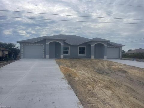 A home in LEHIGH ACRES