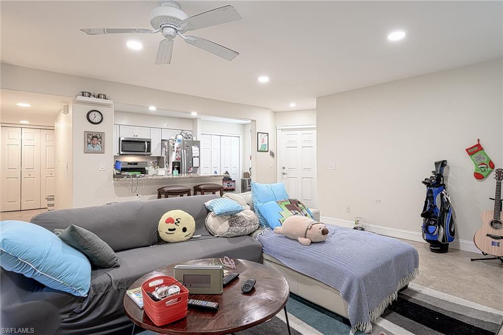 CRESCENT GARDENS - Residential