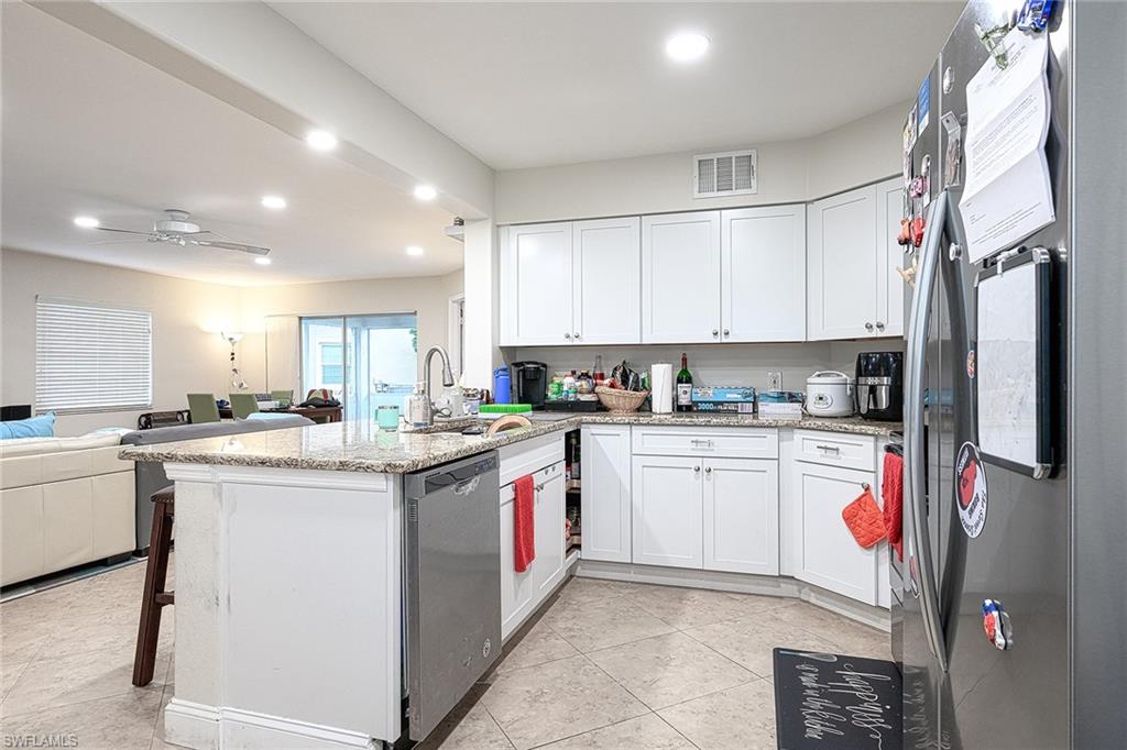 CRESCENT GARDENS - Residential