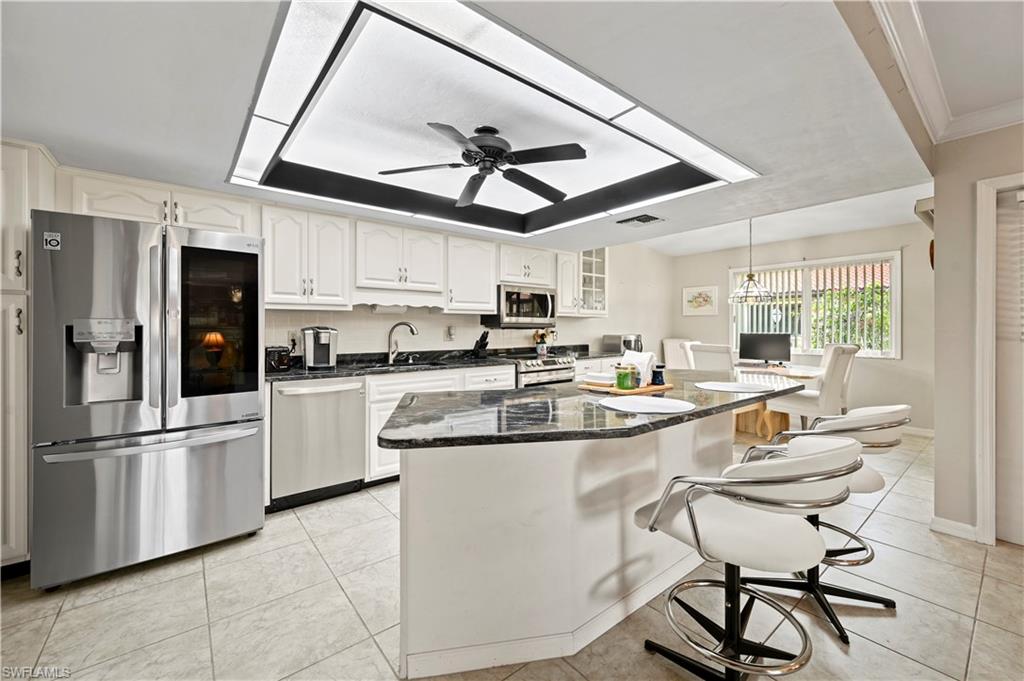 HACIENDA VILLAGE - Residential