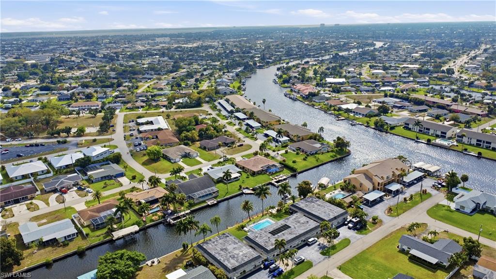 WAYWARD WIND - Residential