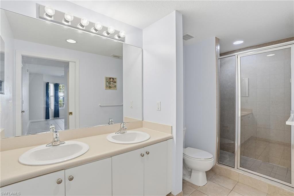 THE COVE AT SIX MILE - Residential