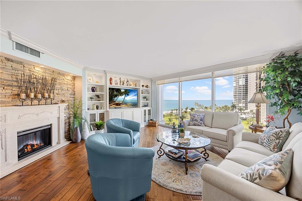 MONACO BEACH CLUB - Residential Lease