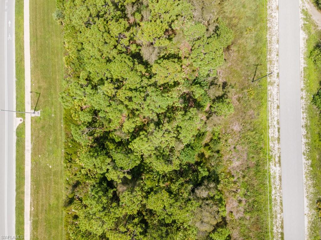 LEHIGH ACRES - Commercial Sale