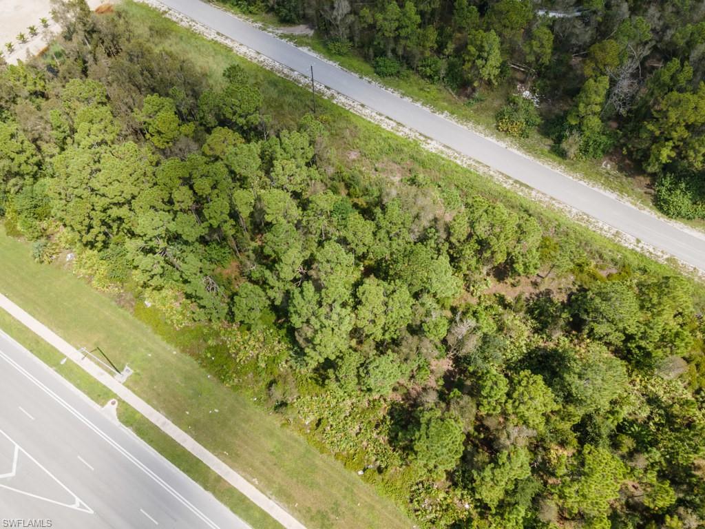 LEHIGH ACRES - Commercial Sale