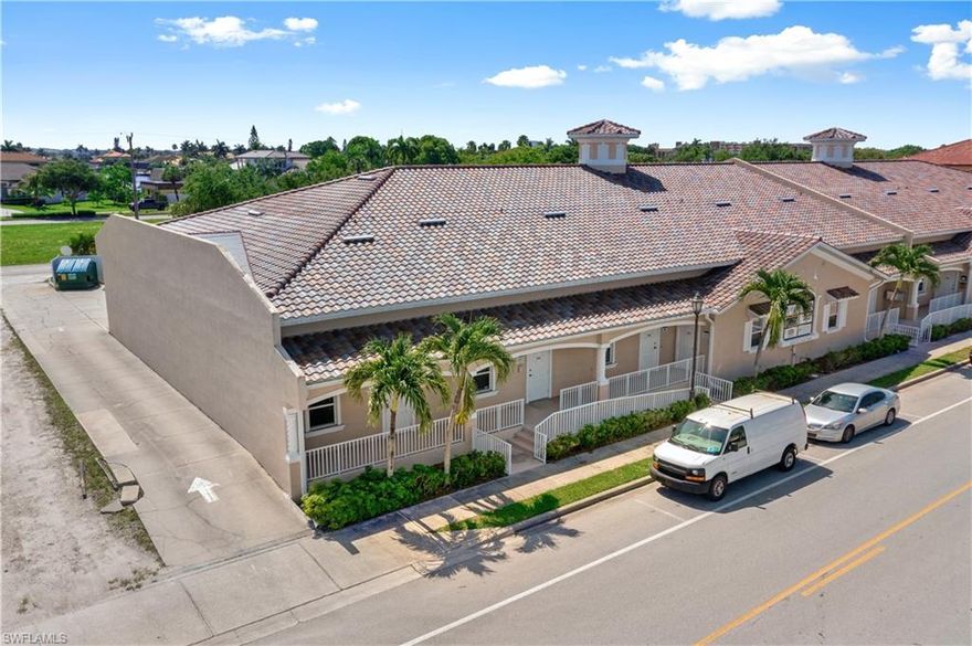 Lee Plaza is a newer 12 unit building designed and built in 2005. Unit 102 has a freshly painted air conditioned office space which is roughly 18'x18' with windows facing the street and ADA compliant restroom. The warehouse is approximately 1,000 sf, has a 12' overhead door and 13-14 foot ceilings. There are 3 designated parking spaces behind the unit along with on-street parking on SE 16th Place. This unit is located in the downtown area of Cape Coral, just east of Del Prado Blvd. Unit is vacant and ready for occupancy.