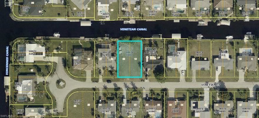 Build your dream home on this beautiful lot in the Yacht Club. The Caloosahatchee River is only minutes away by boat. The Cape Coral Yacht Club is being rebuilt completely after hurricane Ian and will be a unique destination. The property is in walking distance to the South Cape district with an array of restaurants and shops.