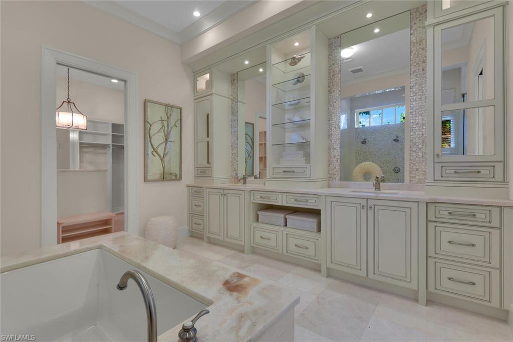 MOORINGS - Residential Lease