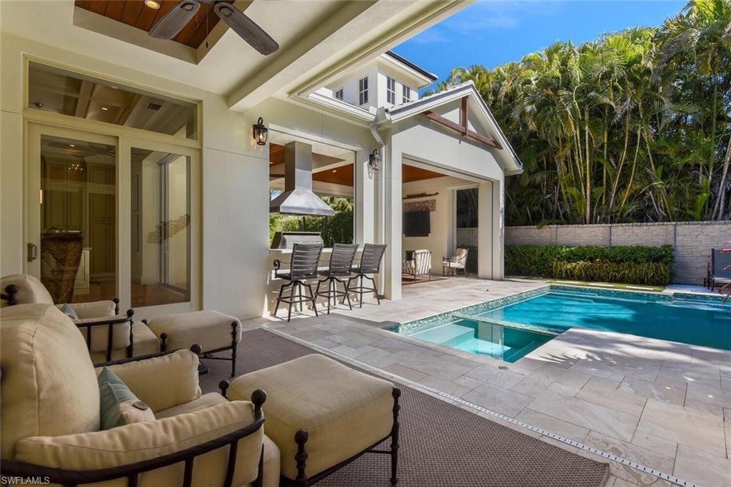 MOORINGS - Residential Lease