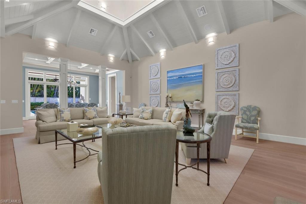 MOORINGS - Residential Lease