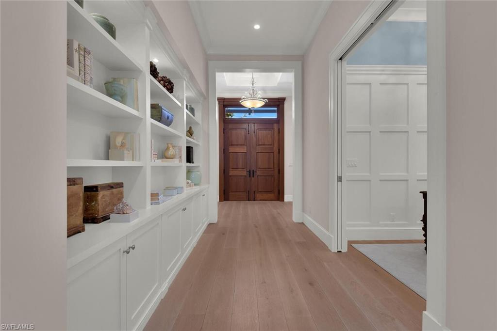 MOORINGS - Residential Lease