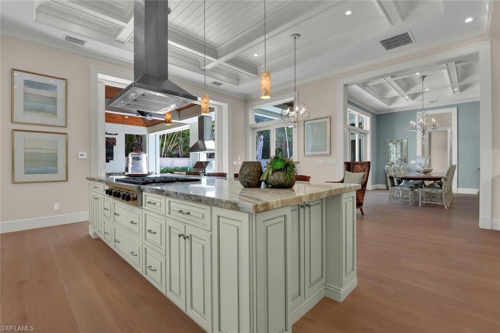 MOORINGS - Residential Lease